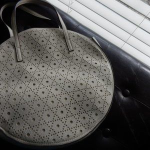 Unique Round Cream Color Purse Carlos Santana NWT